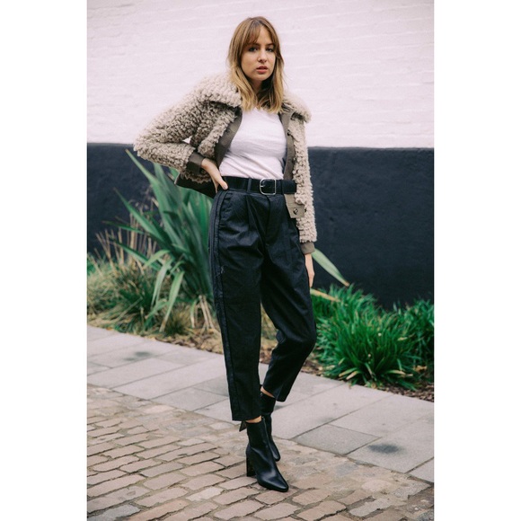 & Other Stories Khaki Green Faux Shearling Jacket - Picture 2 of 6